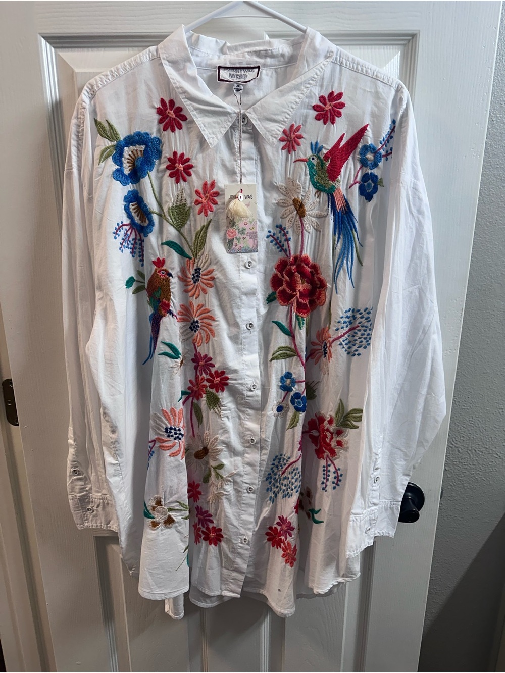 Johnny Was Embroidered Floral Button-Up Shirt - White